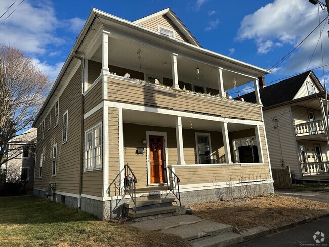 Building Photo - 82 Lorenzo St Rental