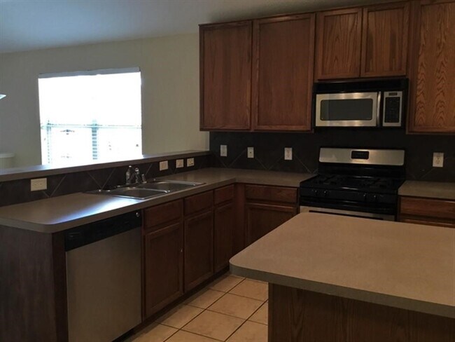 Photo - 16623 Grenada Falls Dr