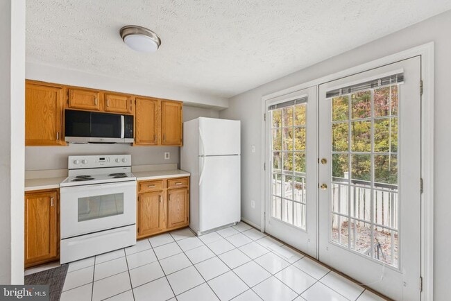 Photo - 1581 Woodcrest Dr