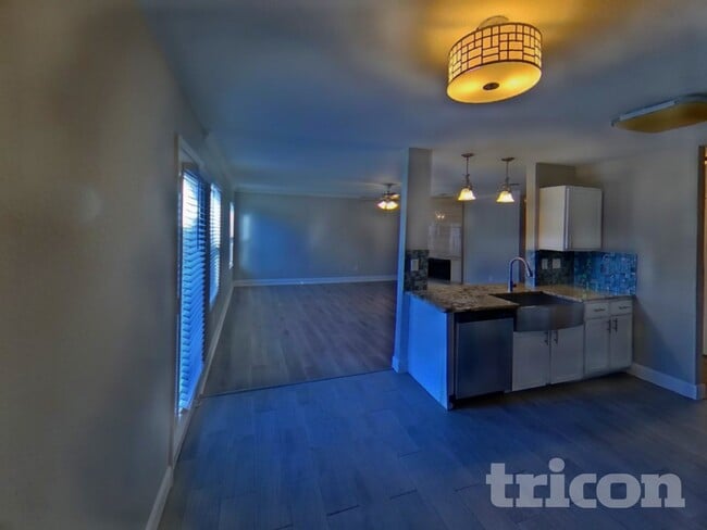 Photo - 1314 Windward Ln