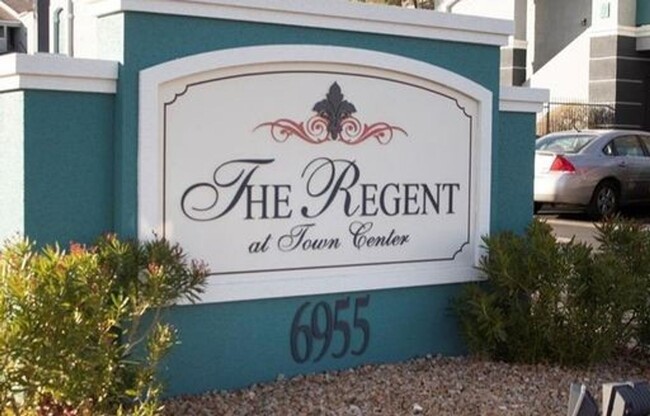 Condo in Centennial Hills @The Regent - Condo in Centennial Hills @The Regent Unidad 3100