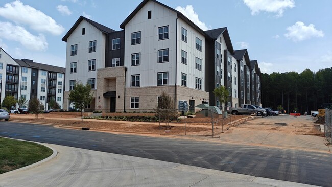 Photo - Balmore at Ballantyne