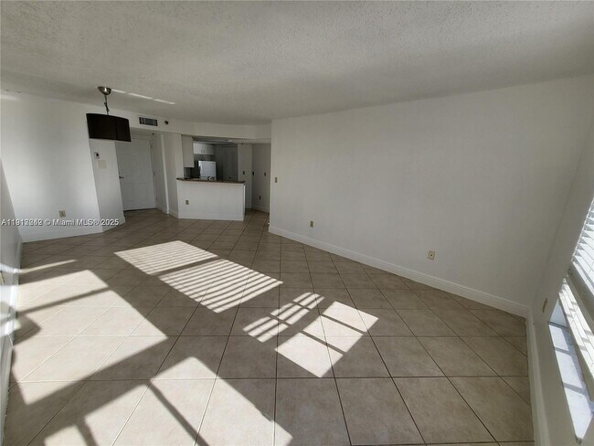 Photo - 2351 Douglas Rd Unit 710