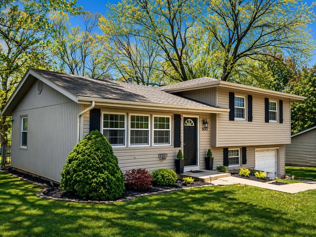 Photo - 500 NE 113th Ter