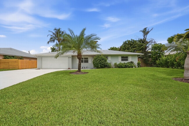 Photo - 4729 SE Bayshore Terrace