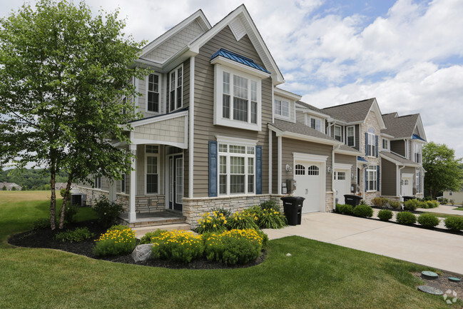 Building Photo - Yalick Farms Rental