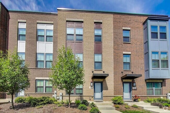 Building Photo - 312 S Elm St Rental