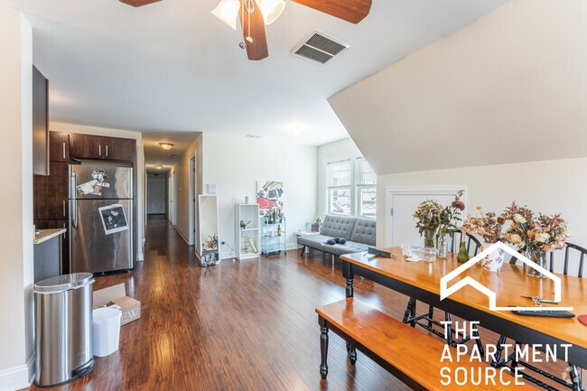 Building Photo - 3047 N Kimball Ave Unit 3 Rental
