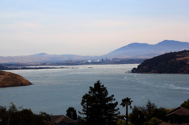 Photo - 1201 Glen Cove Pky Unit 1713