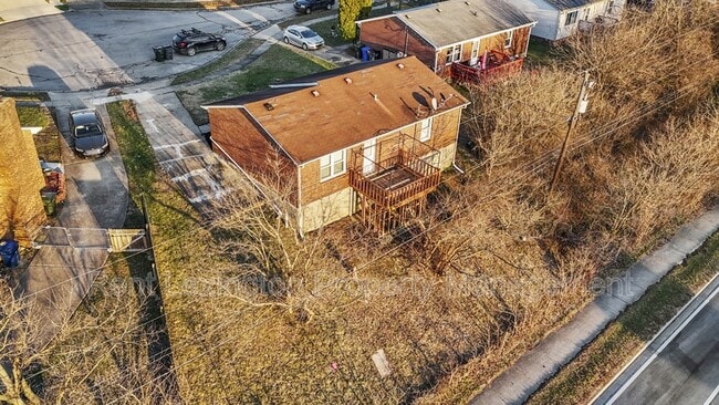 Photo - 608 McCurdy Ct