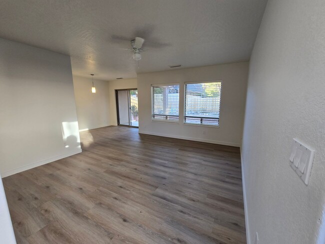 Building Photo - 340FOD Unit A