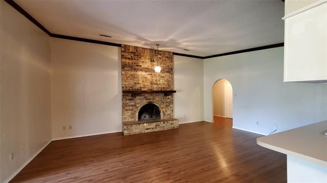 Photo - 3633 Wedgworth Rd S