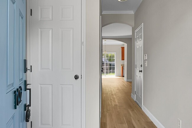 Photo - 3 bedroom, 2.5 Townhome