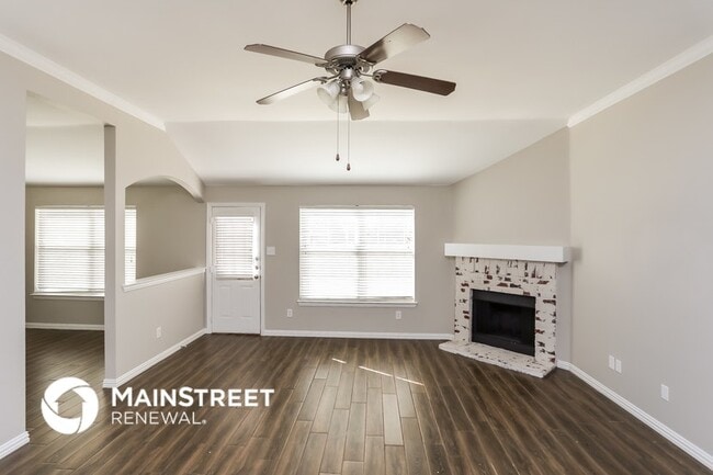 Photo - 3305 Overstreet Ln