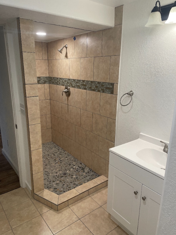 Photo - 2145 S 11th St W