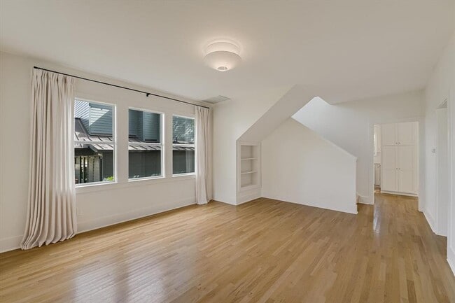 Photo - 1203 Newton St