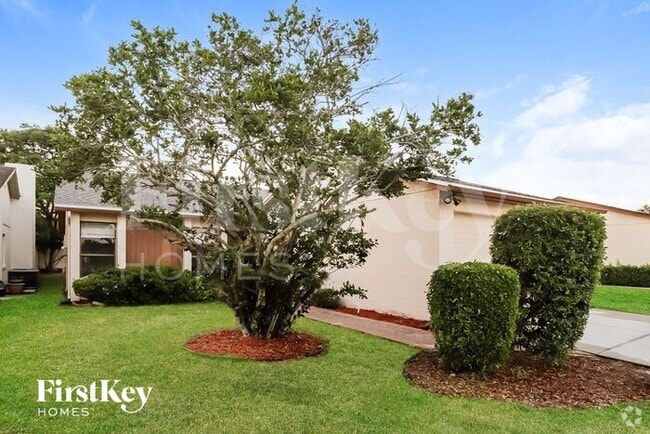 Building Photo - 4030 Cypress Landing E Rental