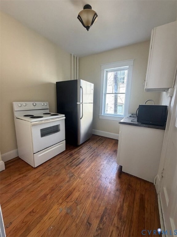 Photo - 1003 Bank St