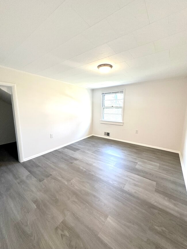 Photo - 109 Grand St Unidad B