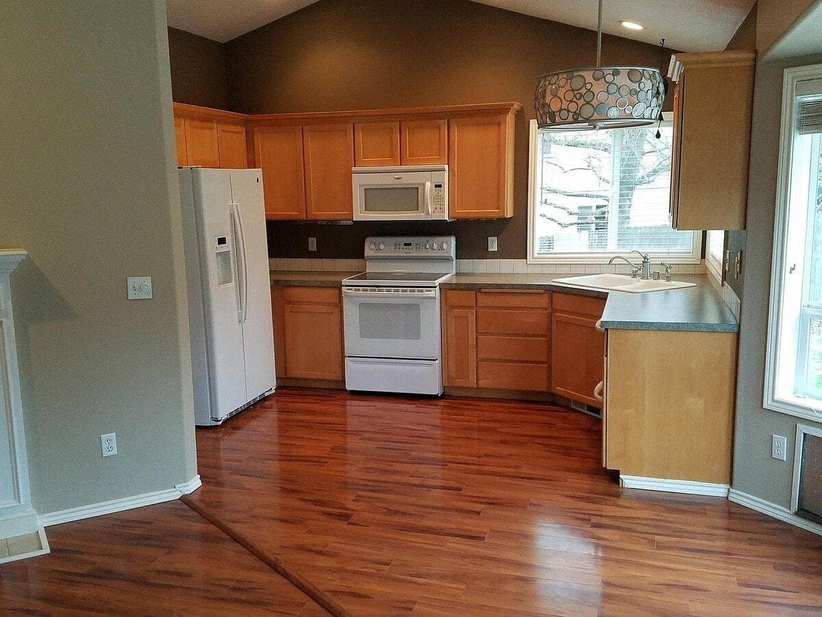 Photo - 2620 NW 19th Cir