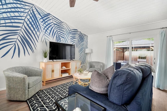 546 Aquatic Dr Unit SI ID1578470P