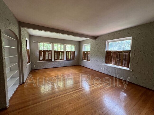 Photo - 1101 Ralph Terrace Unit A