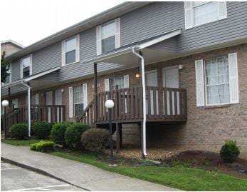 Lakeland Hills - Lakeland Hills Apartments