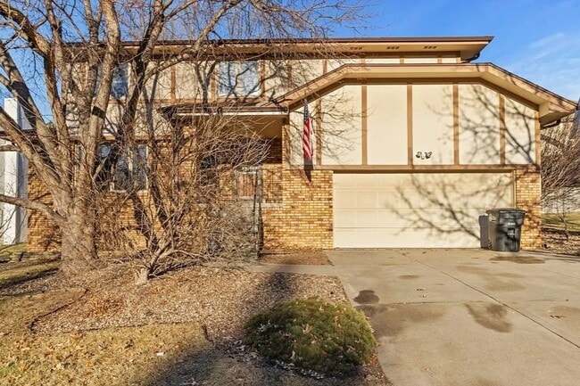 Photo - Spacious Harvey Oaks 4-bedroom home with c...