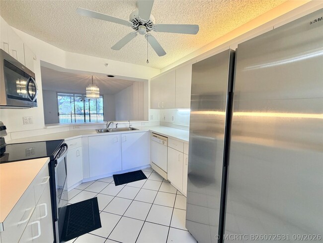 9587 Weldon Cir Unit B204