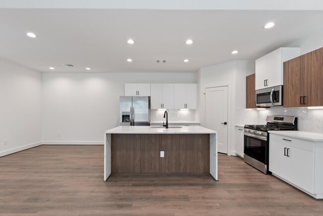 Photo - 2759 Sunny Briar Dr