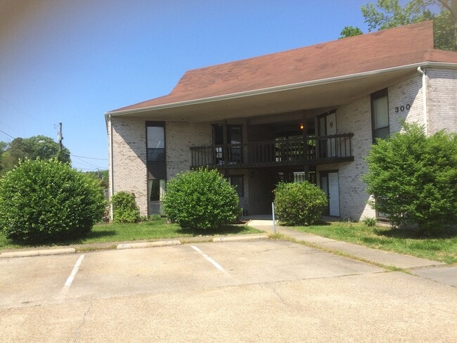 Spacious Two Bedroom Apartment near Oceana - Spacious Two Bedroom Apartment near Oceana Unit 300 Garcia Dr Apt C