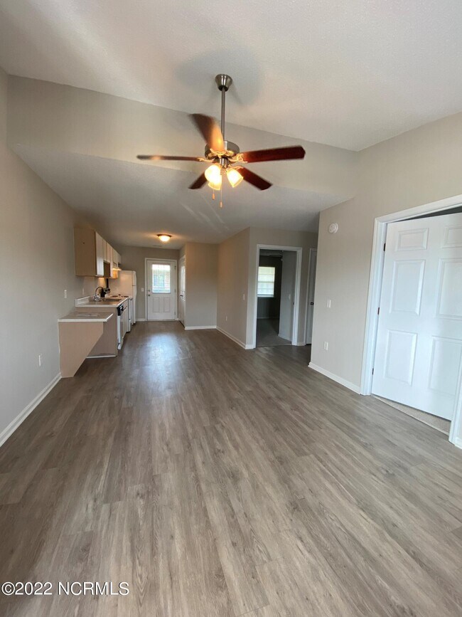 Photo - 115 N Wheeless Dr Unit N