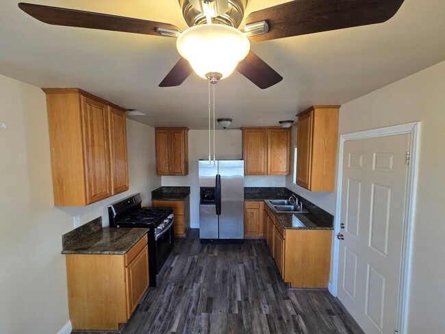 Photo - 1013-1013 12th St Unidad 1011 12th Street