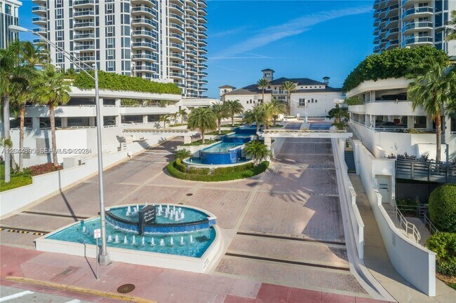 Photo - 4779 Collins Ave Unit 3102