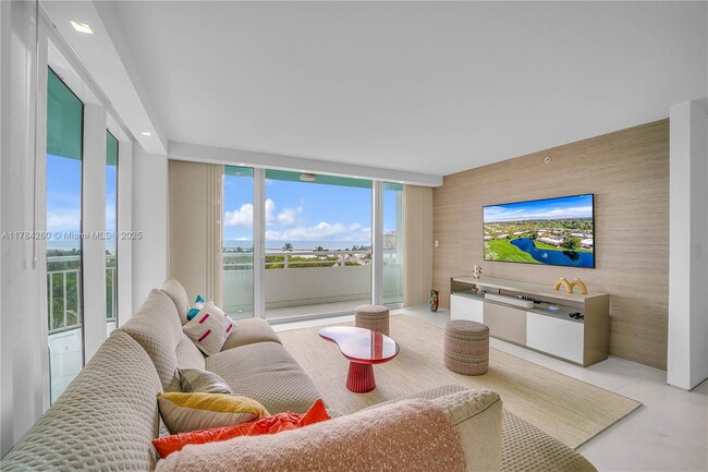 Photo - 400 South Pointe Dr Condo Unit 604