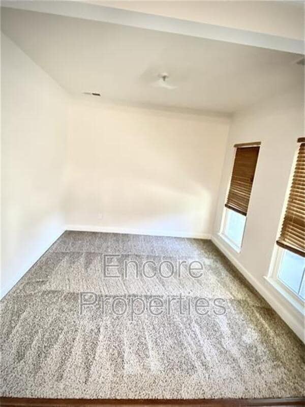 Photo - 2057 Aventon Ln