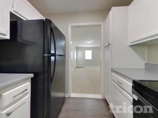 Photo - 510 Surveyor Walk