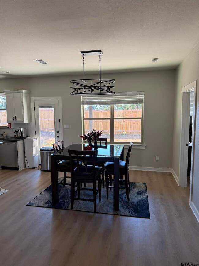 Photo - 11201 County Rd 166