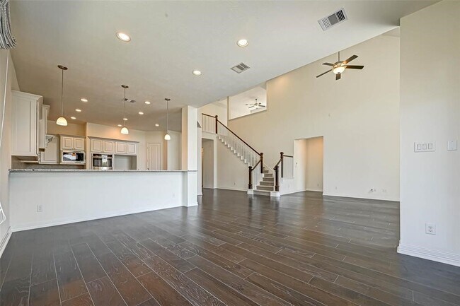 Building Photo - 28214 Evergreen Cove Ln