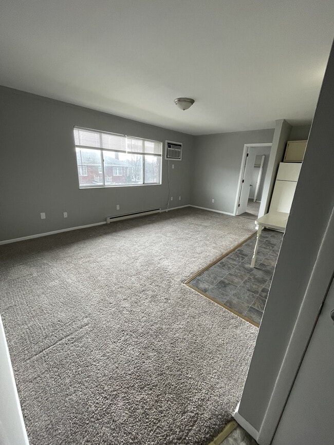 Living Room - Sycamore St