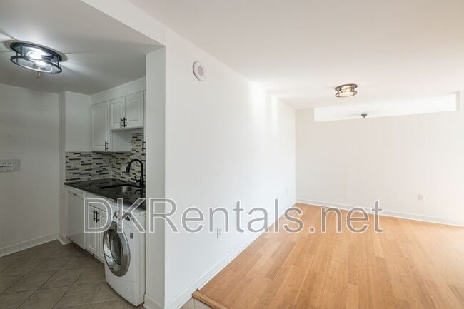 Photo - 375 Ralph McGill Blvd NE