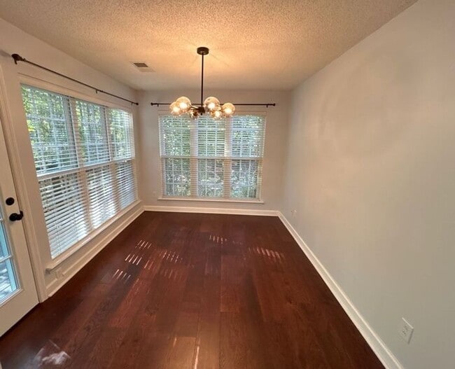 Photo - The Oaks on Lake Carolina