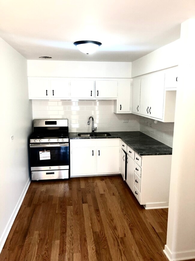 11009 S Kedzie Ave Unidad 2