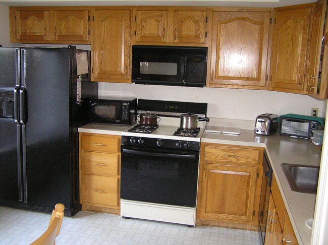 Photo - 3 Starwood Ln