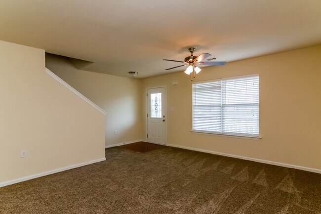 Photo - 14130 Waterlyn Dr