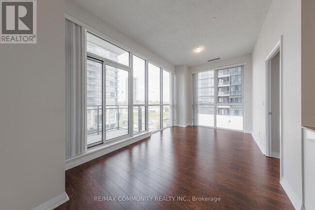 Photo - 75 Eglinton Ave W Unit 405