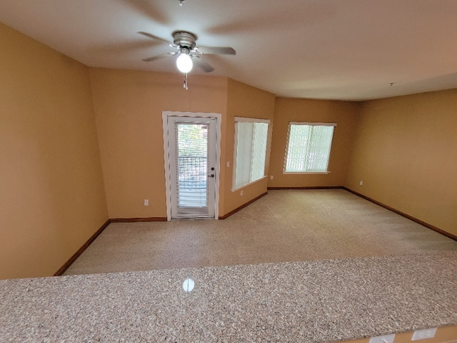 Photo - 4200 E Commerce Way Unit 623