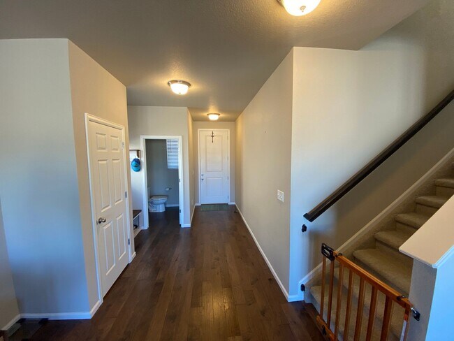 Photo - 4 Bed 4 Bathroom Home in Banning Lewis With Fished Basement!!