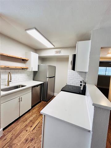 Photo - 2211 S Vernon Ave Unit 207