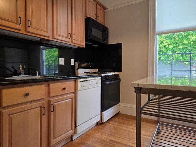 Photo - 2012 Pierce St Unidad 1